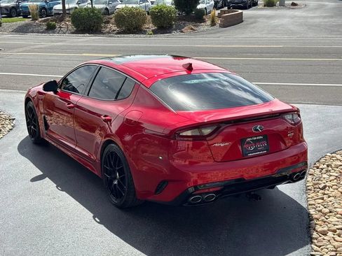 Used 2019 Kia Stinger GT1 AWD/4WD image 51