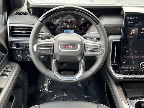 New 2026 GMC Yukon Elevation w/ Elevation Premium Package AWD/4WD image 15
