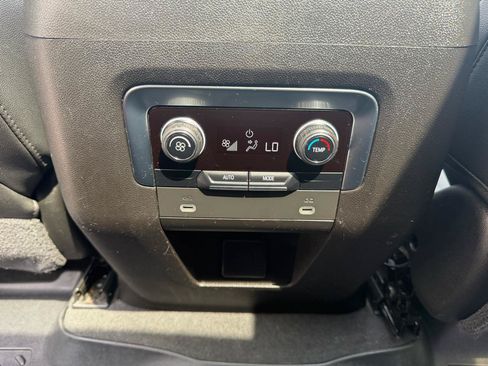 Used 2021 Chevrolet Tahoe Z71 AWD/4WD image 20