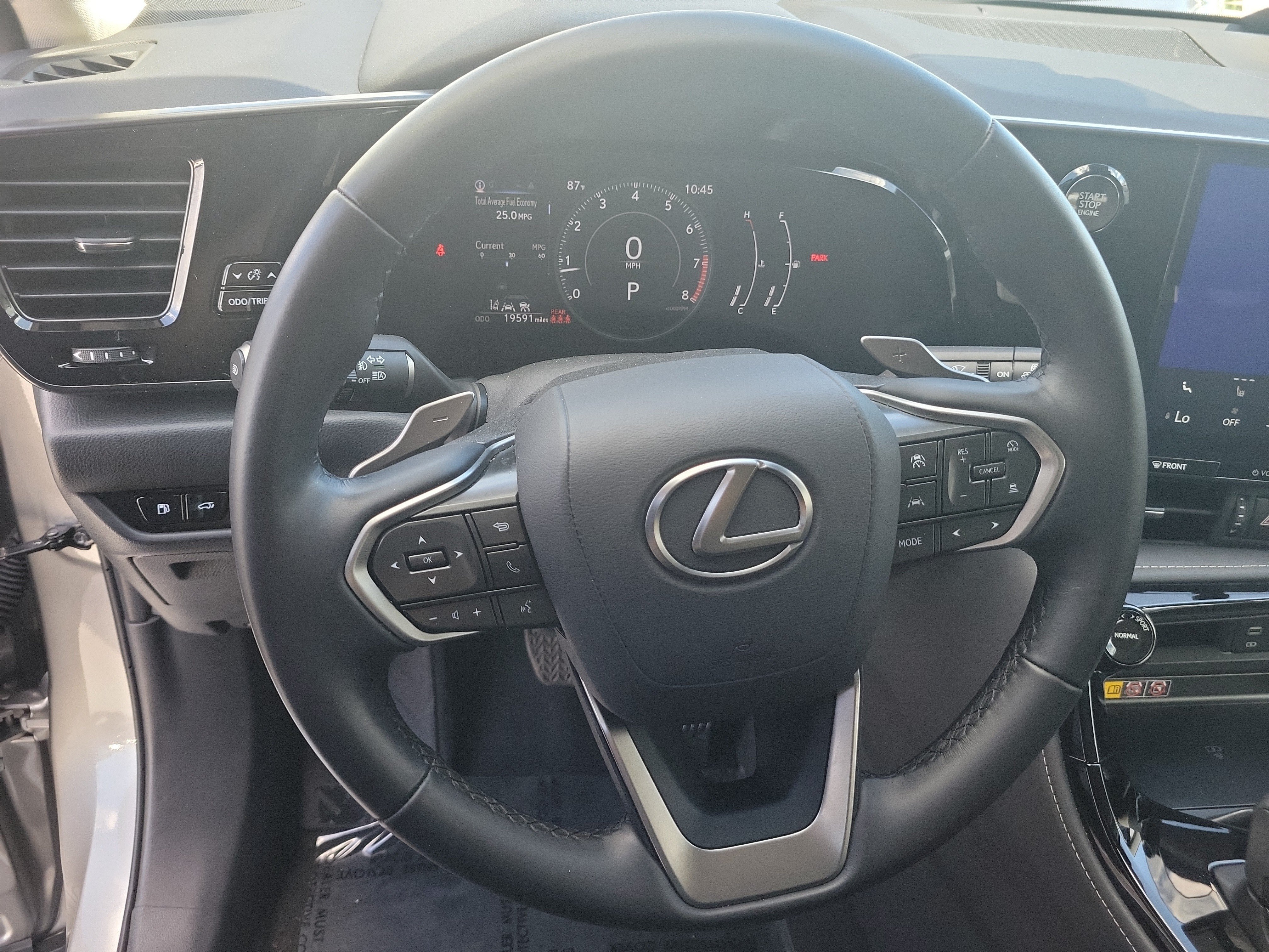 Used 2025 Lexus NX 250 FWD w/ Accessory Package (Z2) image 24