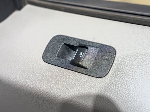 Used 2019 Ford F150 XLT w/ Equipment Group 301A Mid AWD/4WD image 40