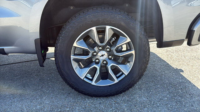New 2026 Chevrolet Silverado 1500 RST w/ RST All Star Premium Package AWD/4WD image 6