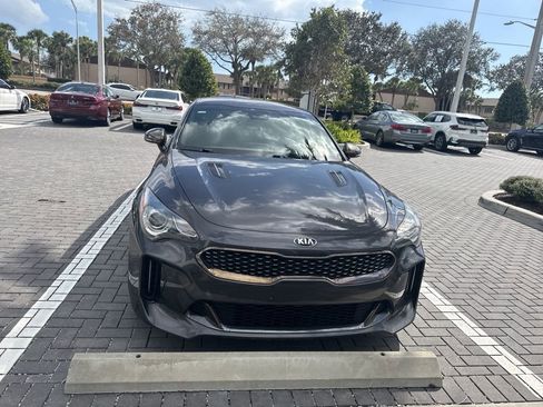 Used 2020 Kia Stinger GT-Line image 28