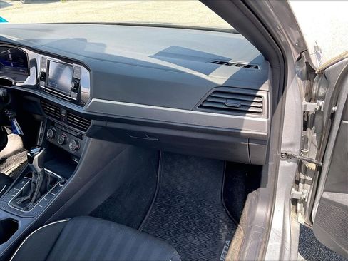 Used 2023 Volkswagen Jetta Sport FWD image 12