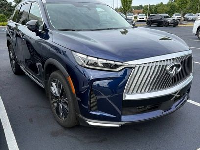 Certified 2026 INFINITI QX60 Luxe w/ Family Package