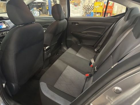 Used 2023 Nissan Versa SV image 21