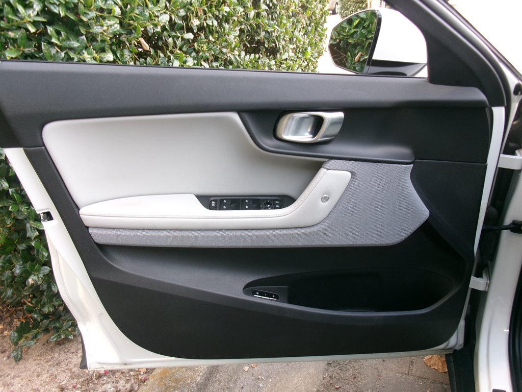 Used 2024 Polestar Polestar 2 AWD/4WD image 10