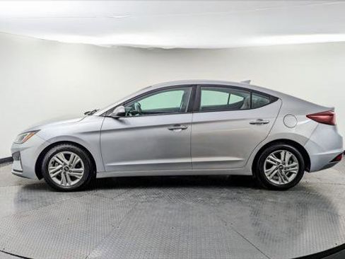 Used 2020 Hyundai Elantra SEL image 3