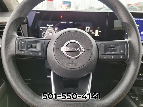 Used 2026 Nissan Kicks SV image 27