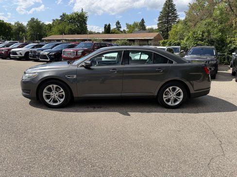 Used 2015 Ford Taurus SEL AWD/4WD image 4