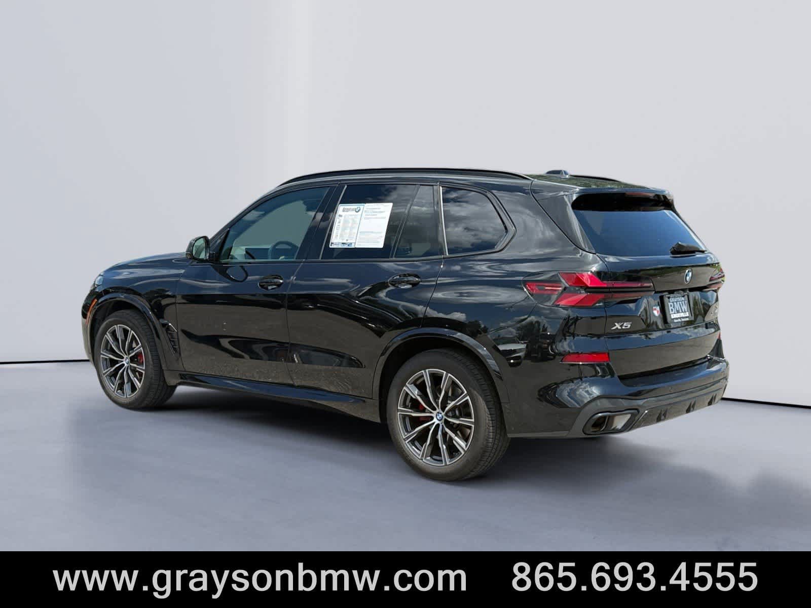 Used 2026 BMW X5 xDrive40i w/ M Sport Package AWD/4WD image 5