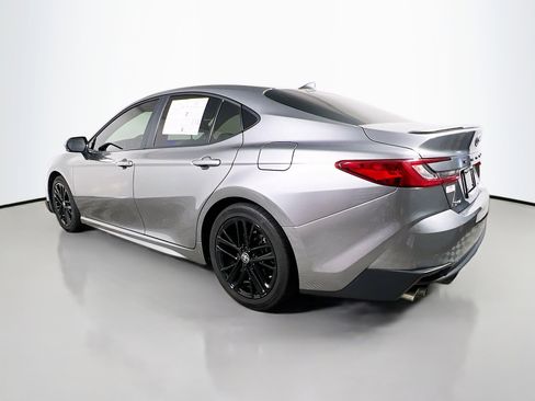 Used 2025 Toyota Camry SE w/ Multimedia Upgrade Package image 8