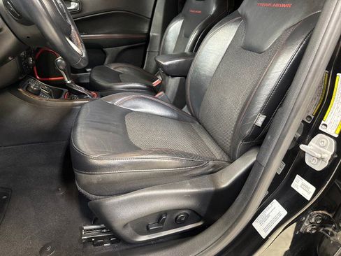 Used 2017 Jeep Compass Trailhawk w/ Safe & Security Group image 17