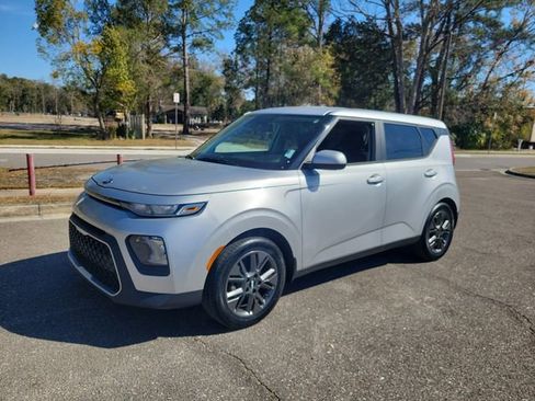 Used 2021 Kia Soul S image 4