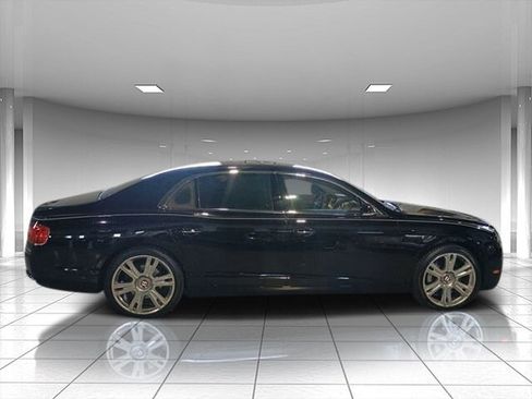 Used 2015 Bentley Flying Spur V8 image 9