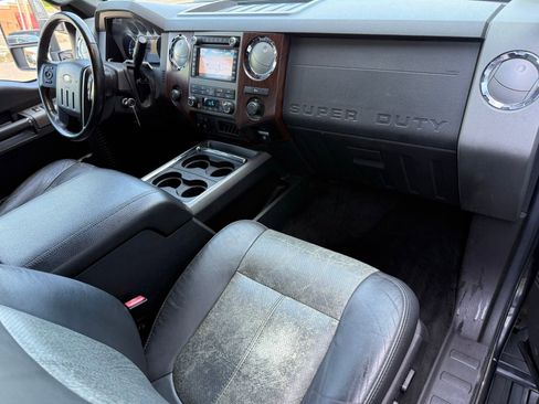 Used 2011 Ford F250 Lariat w/ Camper Pkg AWD/4WD image 16