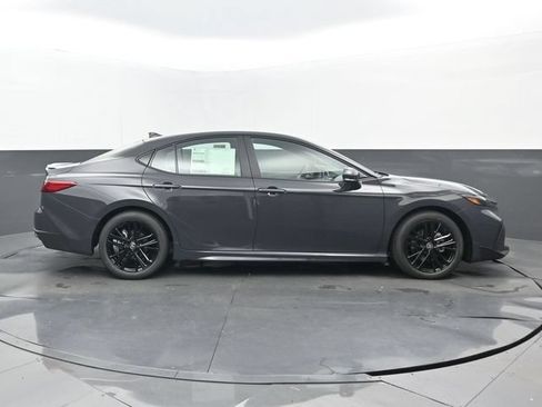 New 2026 Toyota Camry SE FWD image 2
