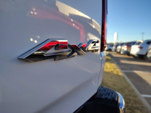 Used 2021 RAM 1500 Laramie w/ Off Road Group image 13