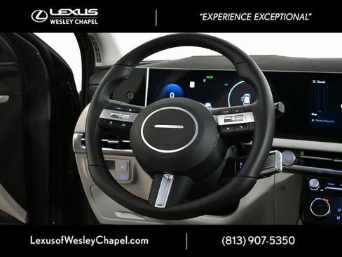 Used 2025 Hyundai Tucson Limited w/ Tow & Go Package image 29