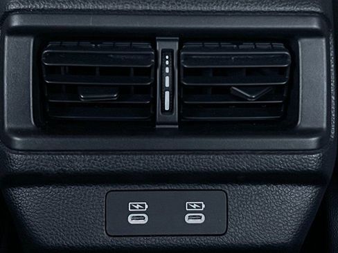 Certified 2023 Honda Accord Touring image 18