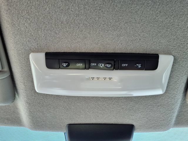 Used 2025 Nissan Kicks Play S FWD image 13