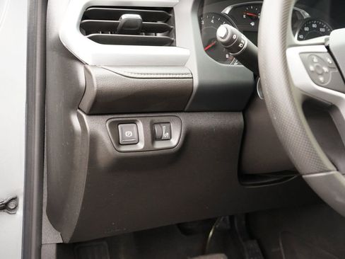 Used 2023 GMC Acadia SLE w/ Driver Convenience Package AWD/4WD image 17