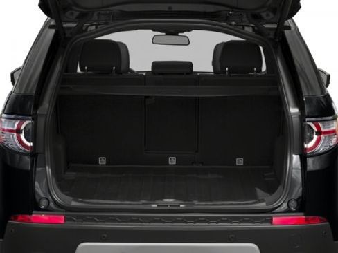 Used 2017 Land Rover Discovery Sport HSE image 12