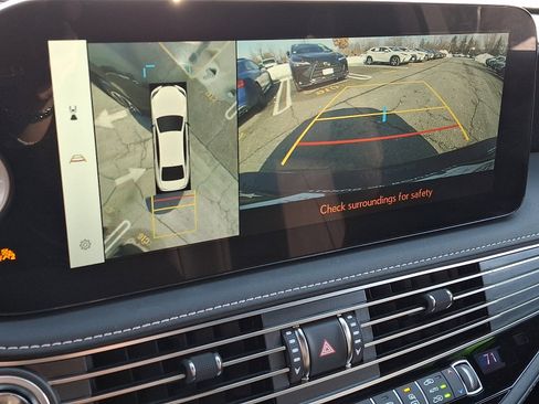 Certified 2023 Lexus LS 500 AWD w/ Luxury Package image 19