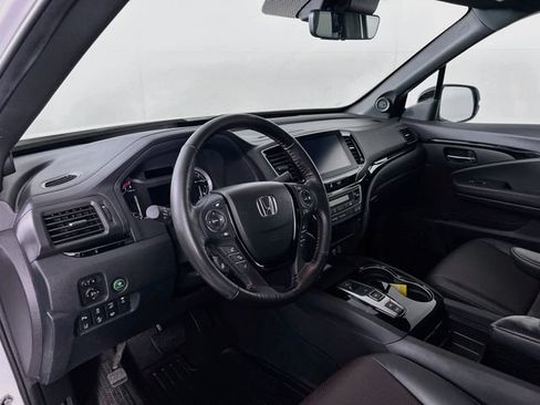 Used 2023 Honda Ridgeline Black Edition image 11