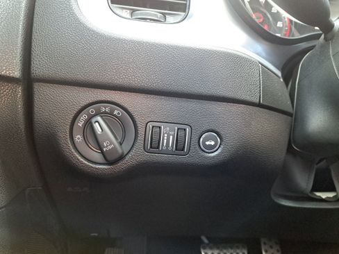 Used 2021 Dodge Charger GT w/ Blacktop Package image 29