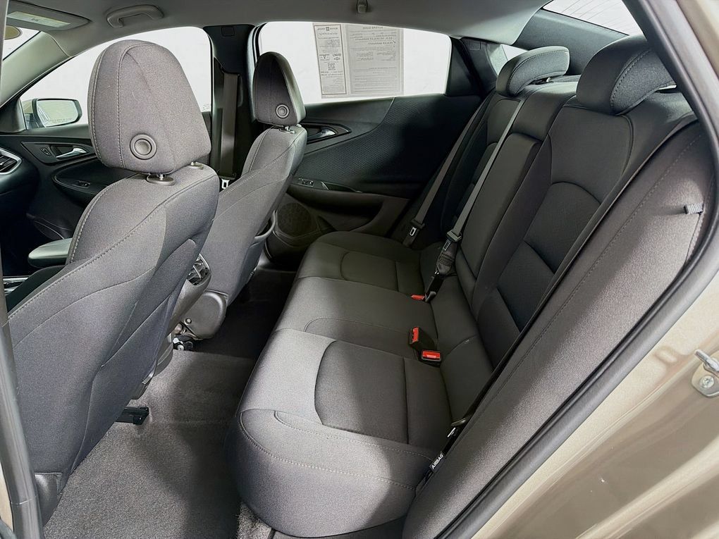 Used 2024 Chevrolet Malibu LT FWD image 35