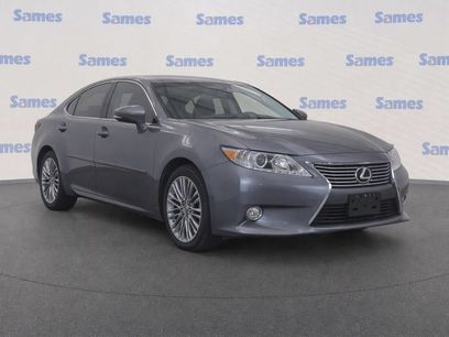 Used 2015 Lexus ES 350 w/ Luxury Package