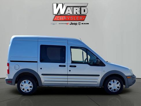 Used 2013 Ford Transit Connect XL image 2