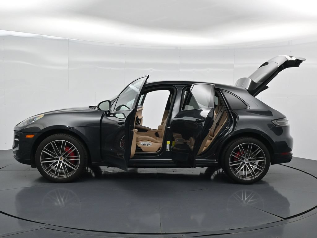 Certified 2021 Porsche Macan GTS AWD/4WD image 18