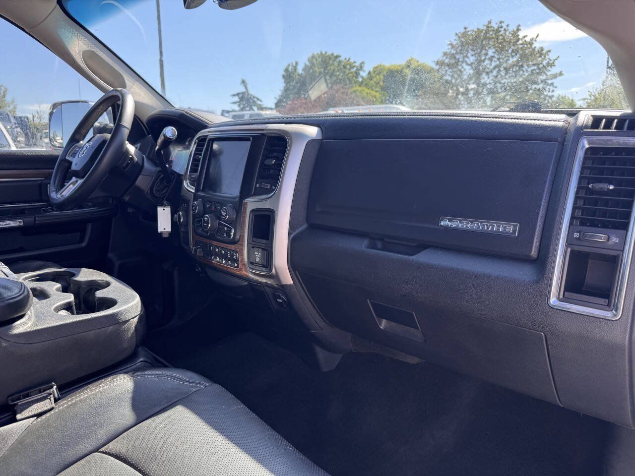 Used 2017 RAM 2500 Laramie AWD/4WD image 11