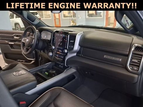 Certified 2025 RAM 1500 Laramie image 31