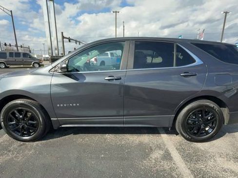 Used 2023 Chevrolet Equinox LT FWD image 5
