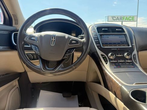 Used 2016 Lincoln MKX Reserve w/ Climate Package AWD/4WD image 30