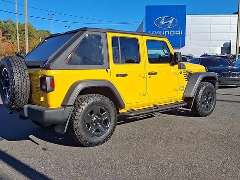 Used 2020 Jeep Wrangler Unlimited Sport image 2