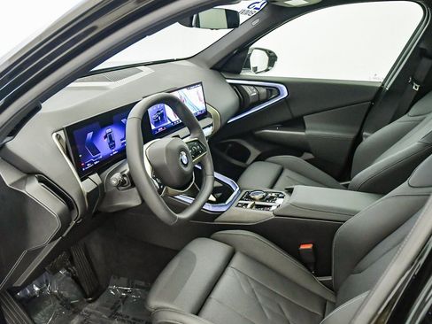 Used 2025 BMW X3 xDrive30i w/ Convenience Package image 17