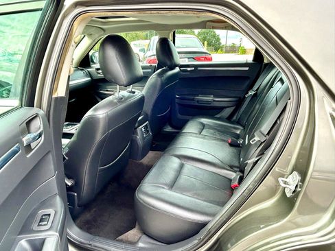 Used 2008 Chrysler 300 Touring w/ Comfort/Convenience Group image 13