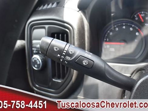 Used 2020 Chevrolet Silverado 1500 Custom w/ Custom Value Package RWD image 26