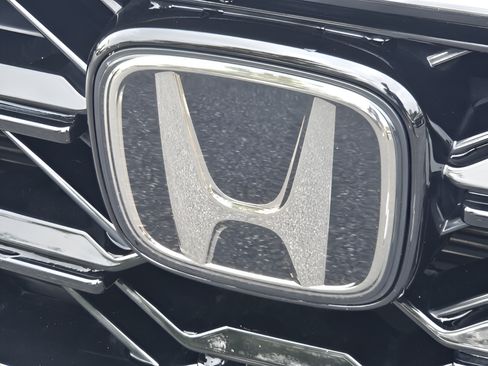 Used 2024 Honda CR-V Sport image 32