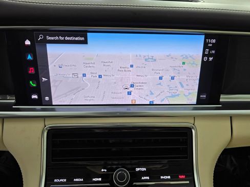 Used 2023 Porsche Panamera image 25