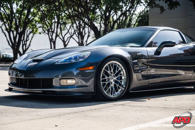 Used 2009 Chevrolet Corvette ZR1 w/ Preferred Equipment Group RWD image 47