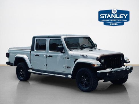 Used 2022 Jeep Gladiator Sport AWD/4WD image 1