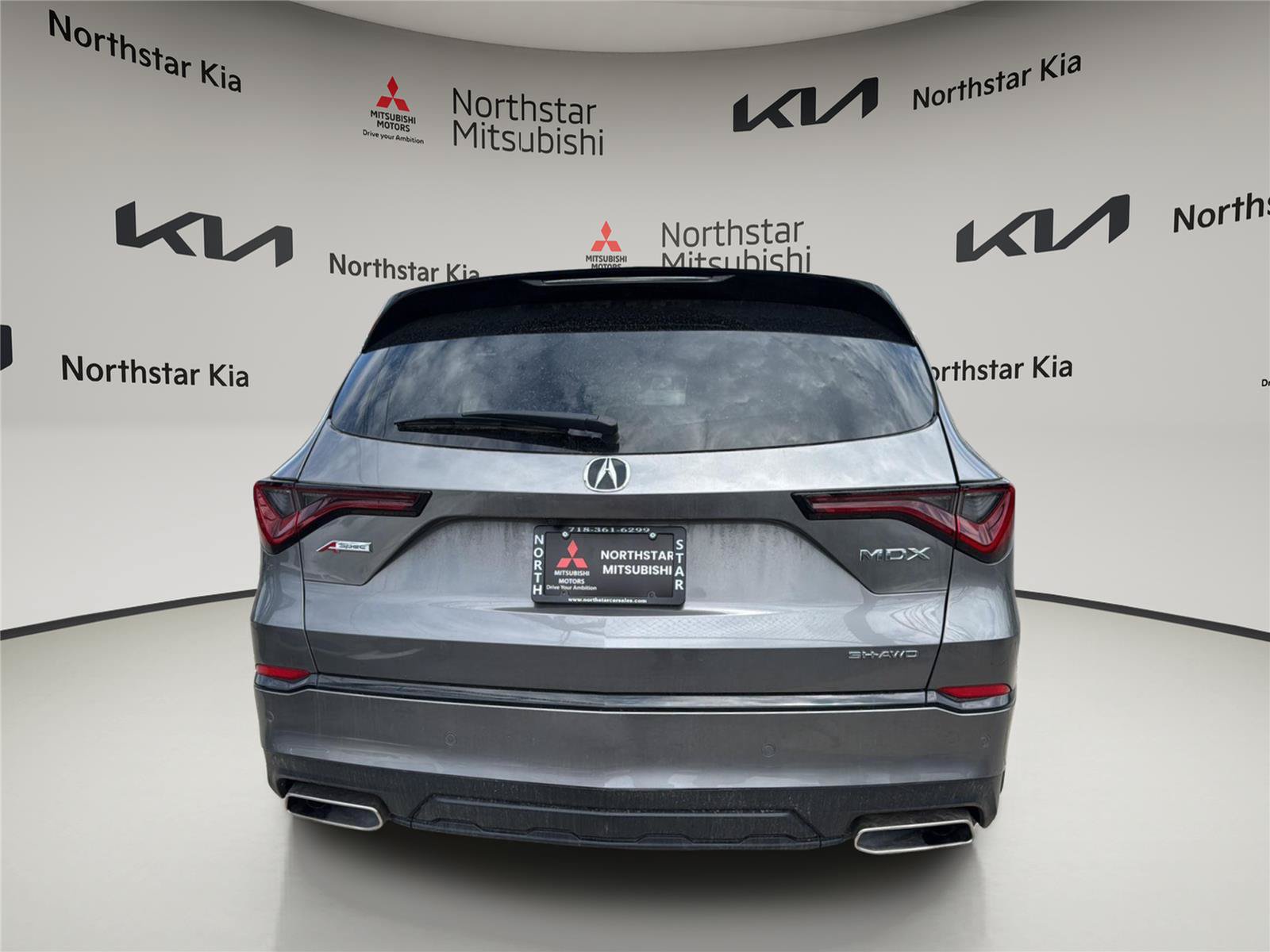 Used 2025 Acura MDX A-Spec w/ Advance Package AWD/4WD image 4