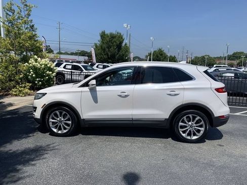 Used 2018 Lincoln MKC Select w/ Select Plus Package FWD image 5