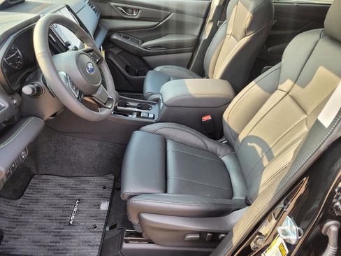 New 2025 Subaru Ascent Bronze Edition image 3
