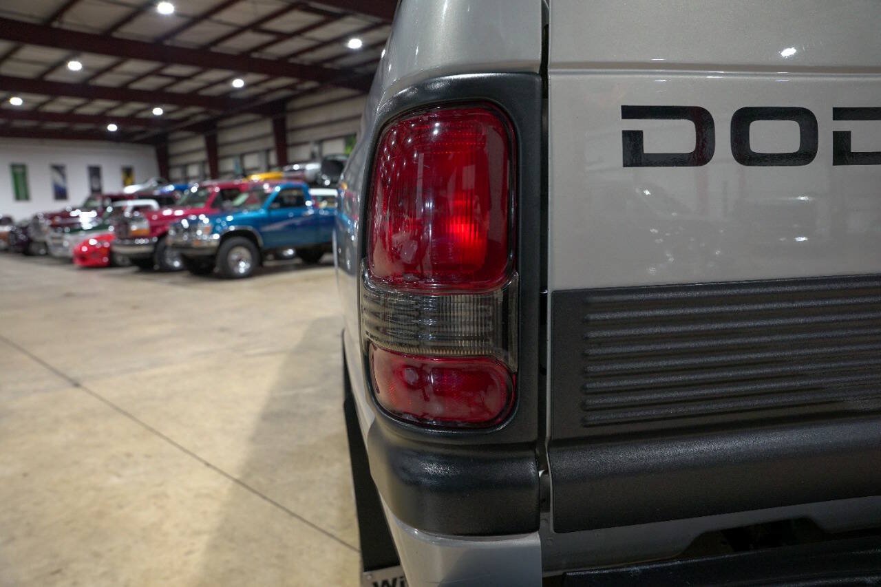 Used 1998 Dodge Ram 2500 Truck 4x4 Quad Cab image 40